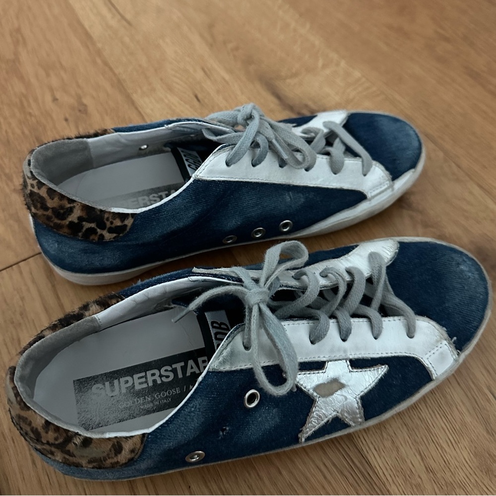 GOLDEN GOOSE